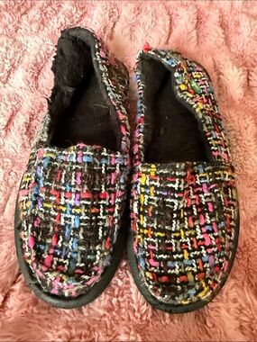 Sanuk Multicolor Tweed Shoes with fuzzy inside for cooler months Black Base